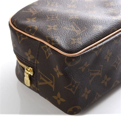 lv vintage toiletry bag|louis vuitton toiletry bag us.